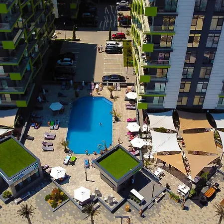 Apartament Santa Monica Pool & Mamaia Nord *
