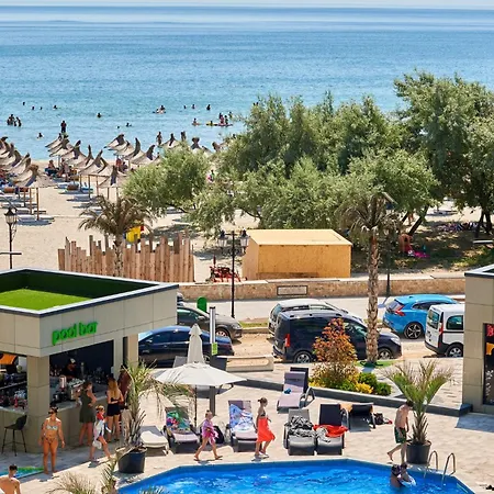 Apartament Santa Monica Pool & Mamaia Nord