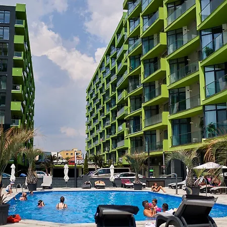 Apartament Santa Monica Pool & Mamaia Nord Năvodari