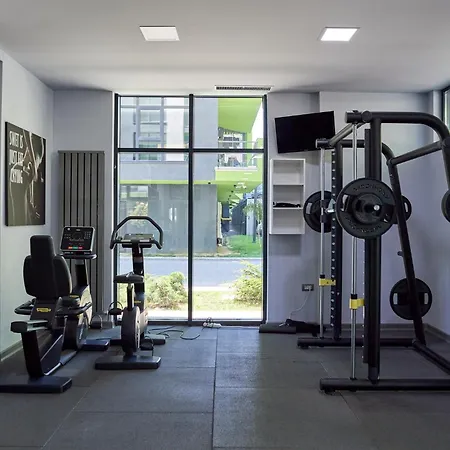 Apartament Santa Monica Pool & Mamaia Nord