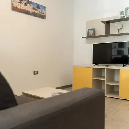 Santa Monica Pool & Mamaia Nord Apartament